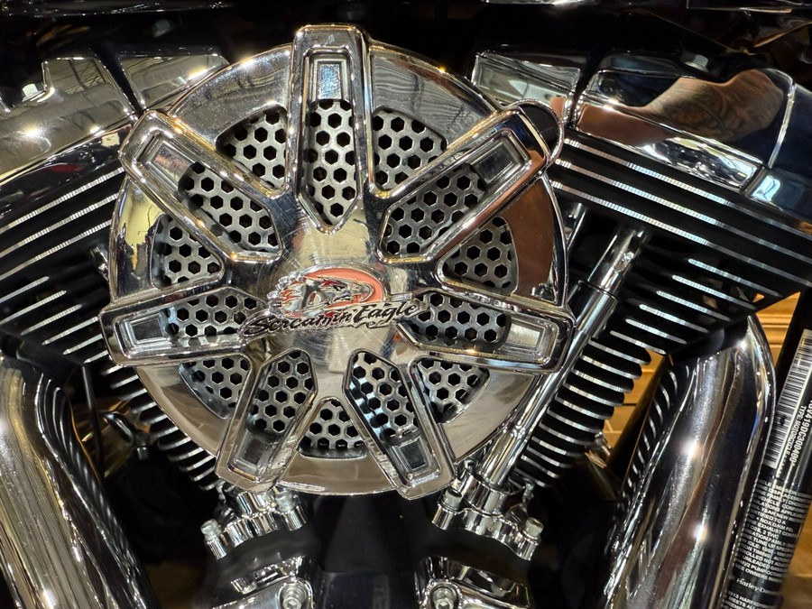 2013 Harley-Davidson Dyna® Super Glide® Custom