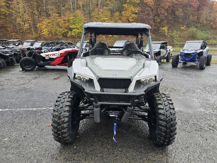 2026 Polaris® General XP 4 1000 Sport