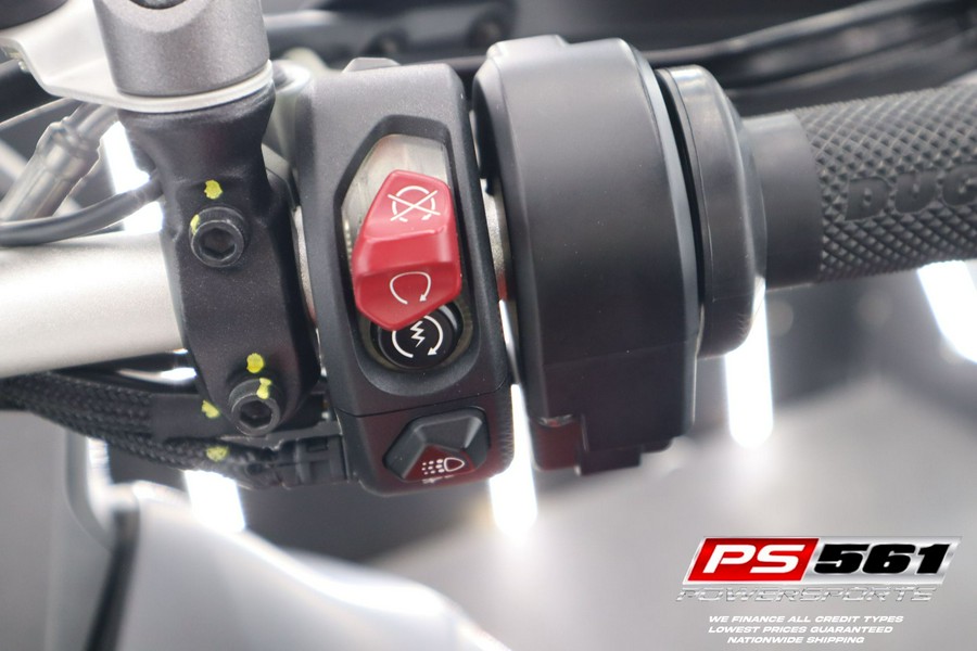 2025 Ducati Multistrada V4 Rally Adventure Travel & Radar