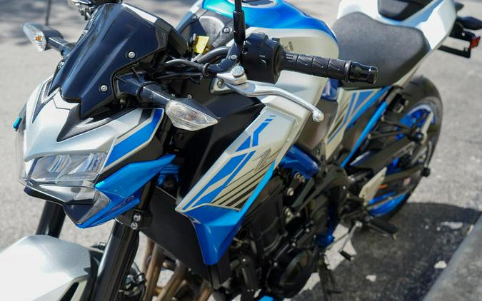 2020 Kawasaki Z900 ABS Candy Plasma Blue/Metallic Silver