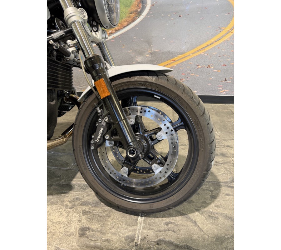 2022 BMW Motorrad R nineT Pure