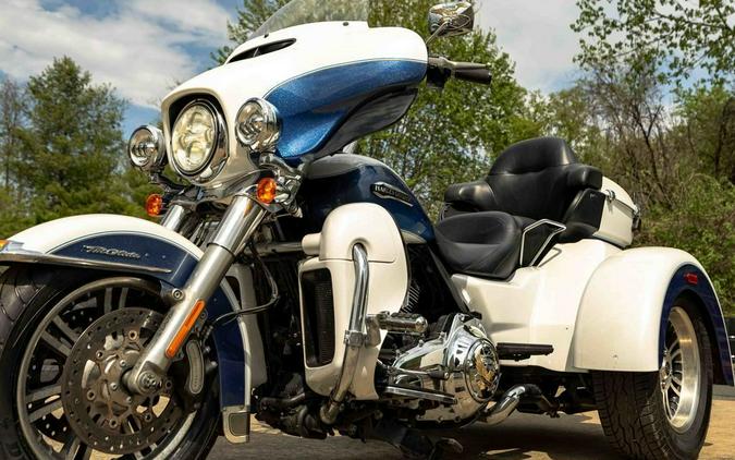 2015 FLHTCUTG - Tri-Glide® Ultra - Harley-Davidson®
