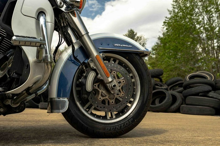 2015 FLHTCUTG - Tri-Glide® Ultra - Harley-Davidson®