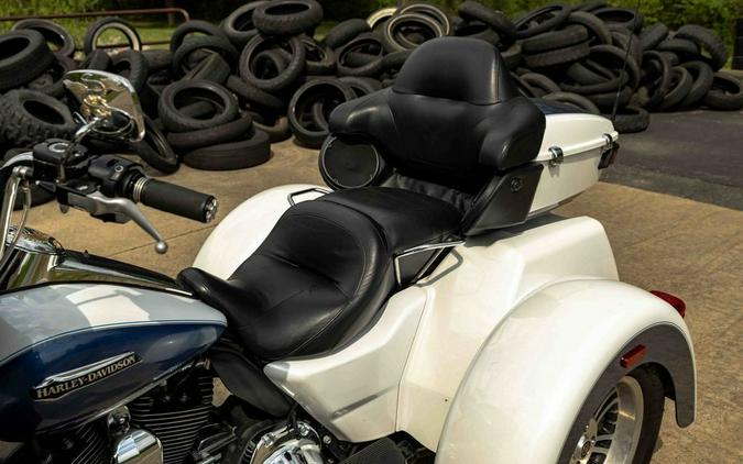 2015 FLHTCUTG - Tri-Glide® Ultra - Harley-Davidson®