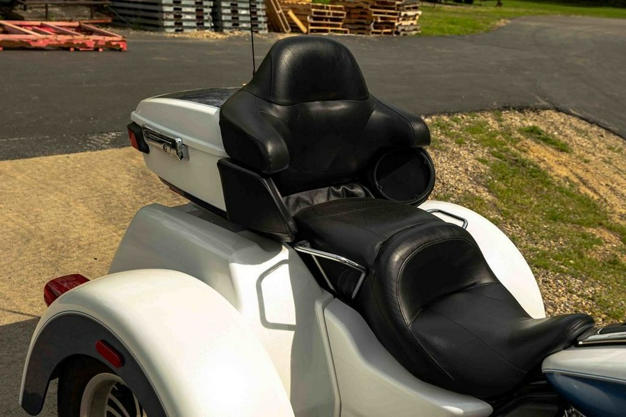 2015 FLHTCUTG - Tri-Glide® Ultra - Harley-Davidson®