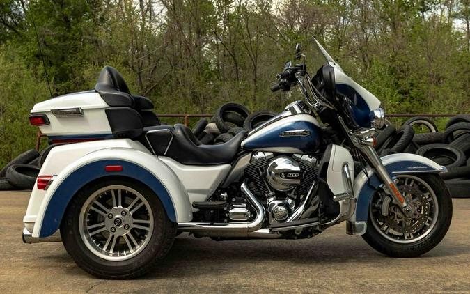2015 FLHTCUTG - Tri-Glide® Ultra - Harley-Davidson®