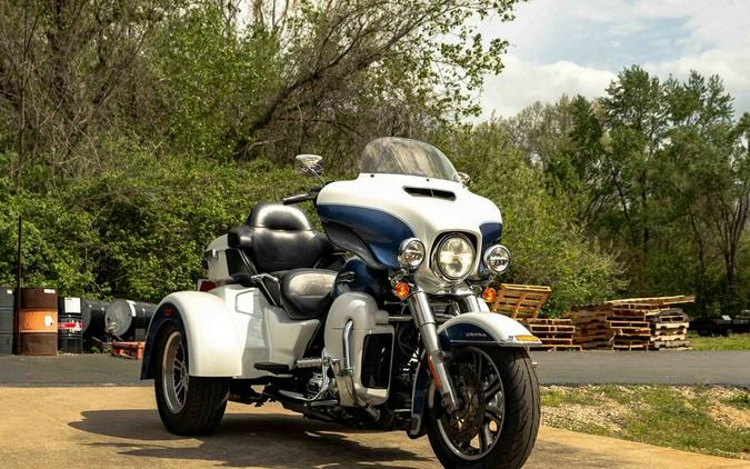 2015 FLHTCUTG - Tri-Glide® Ultra - Harley-Davidson®