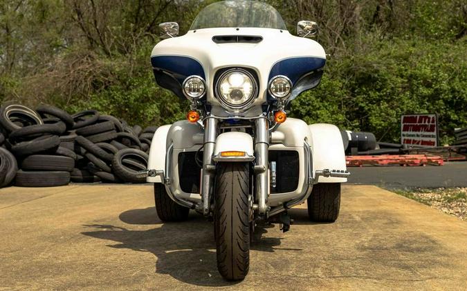 2015 FLHTCUTG - Tri-Glide® Ultra - Harley-Davidson®