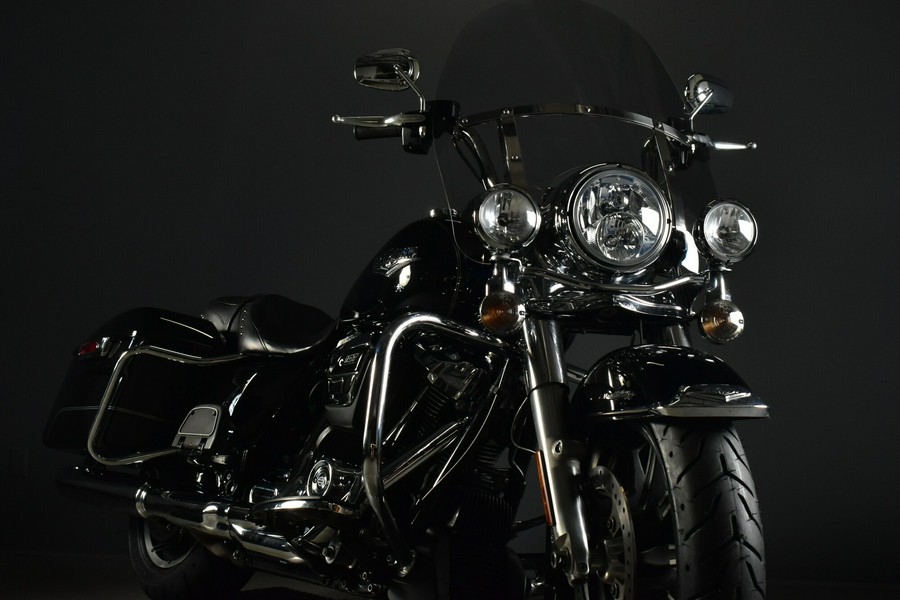 2017 Harley-Davidson Road King FLHR