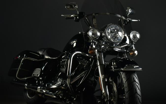 2017 Harley-Davidson Road King FLHR