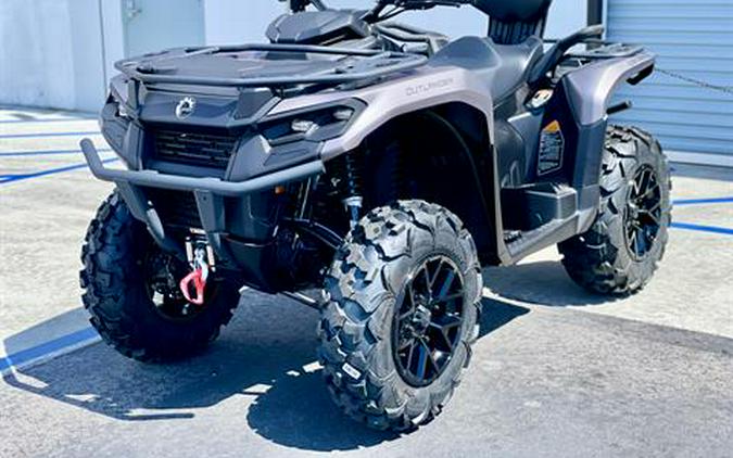 2024 Can-Am Outlander MAX XT 700