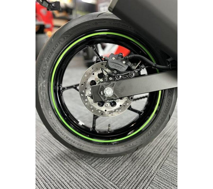 2024 Kawasaki Ninja® 7 Hybrid ABS