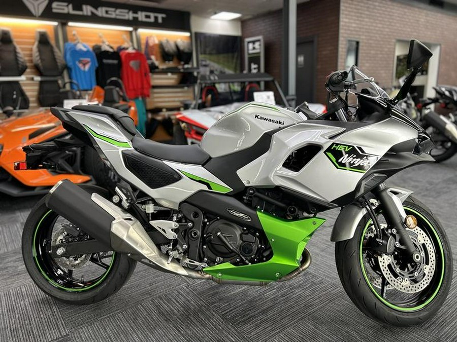 2024 Kawasaki Ninja® 7 Hybrid ABS