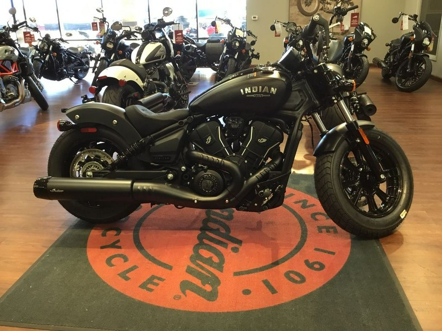 2025 Indian Motorcycle® Scout® Bobber Limited +Tech Black Smoke