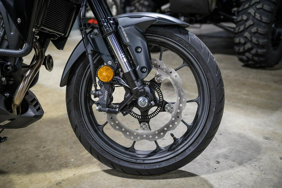 2025 Honda CB300R ABS