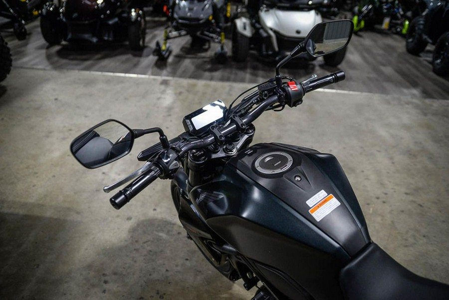 2025 Honda CB300R ABS