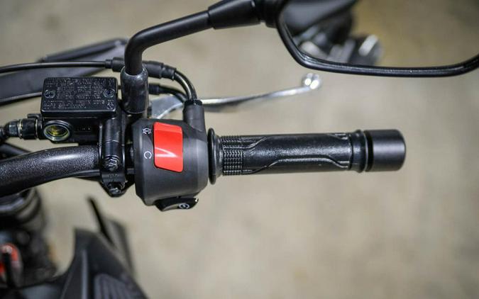 2025 Honda CB300R ABS