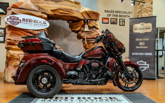 FLHTCUTG 2019 Tri Glide Ultra