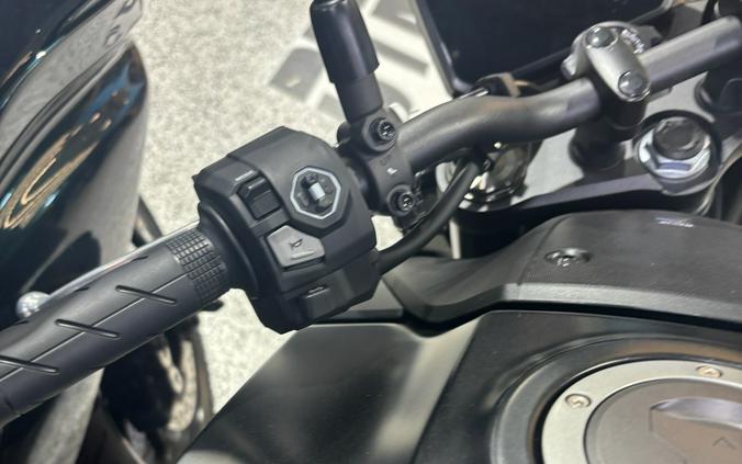 2025 Honda CB750 Hornet Base