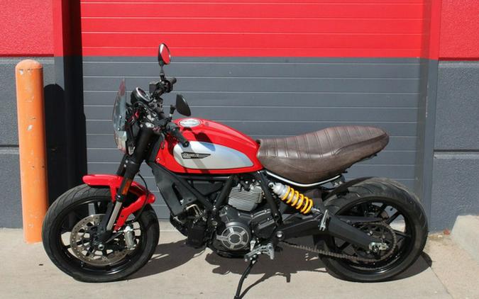 2016 DUCATI SCR800