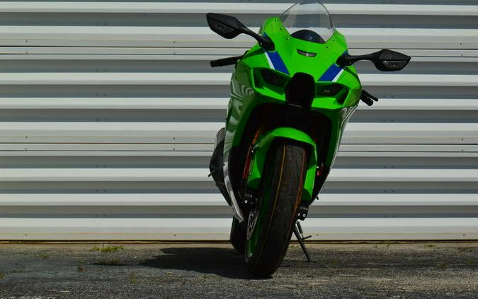 2024 Kawasaki Ninja® ZX™-10R 40th Anniversary Edition ABS