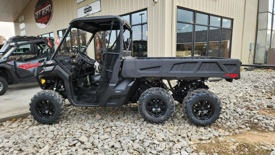 2026 Can-Am® Defender 6x6 XT HD10