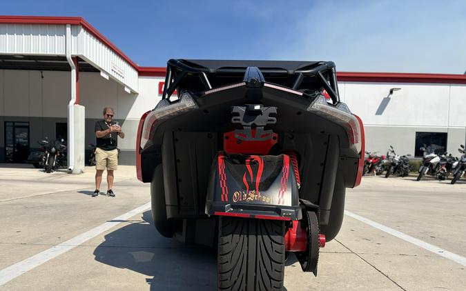 2022 Slingshot R LE MANUAL 49ST CRIMSON FORGE Signature LE