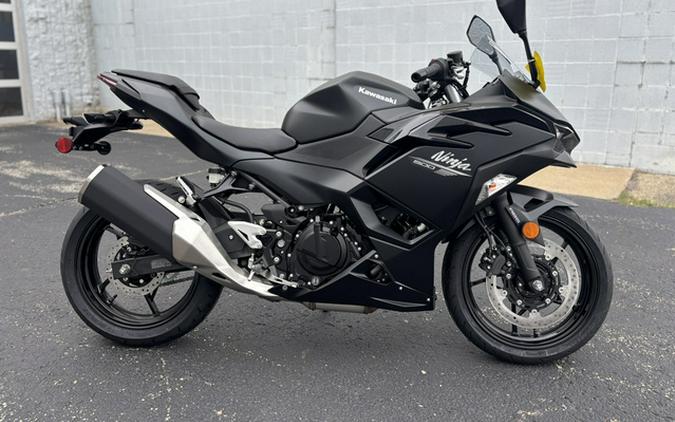 2026 Kawasaki Ninja 500