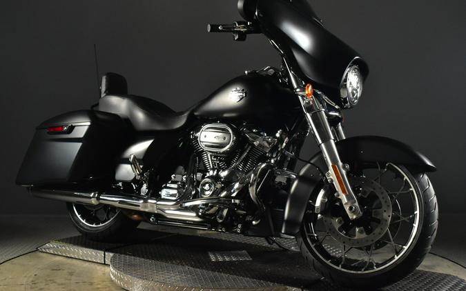 2022 Harley-Davidson Street Glide Special Black Denim