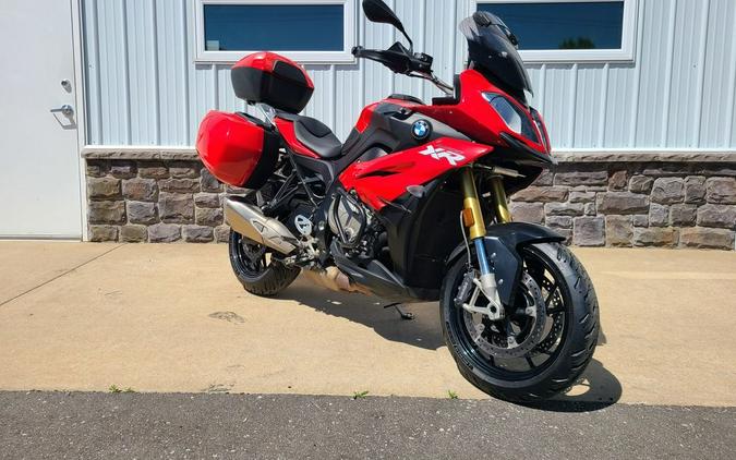 2016 BMW S 1000 XR Premium Racing Red