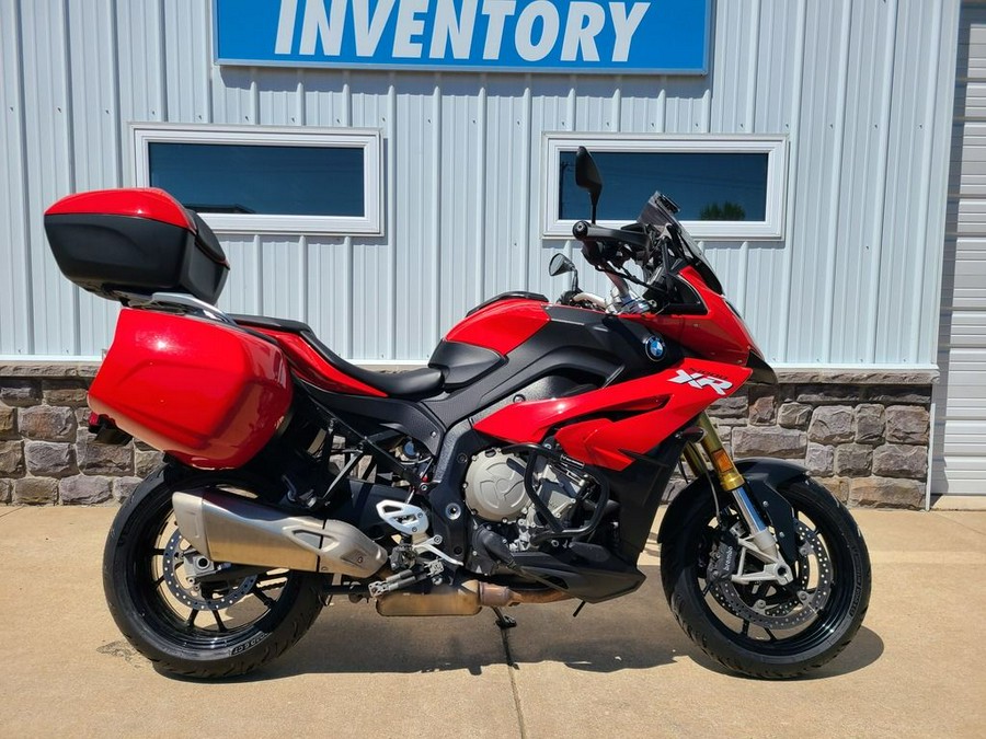 2016 BMW S 1000 XR Premium Racing Red