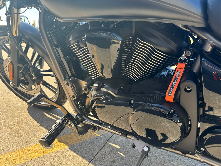 2024 Kawasaki Vulcan 900 Custom
