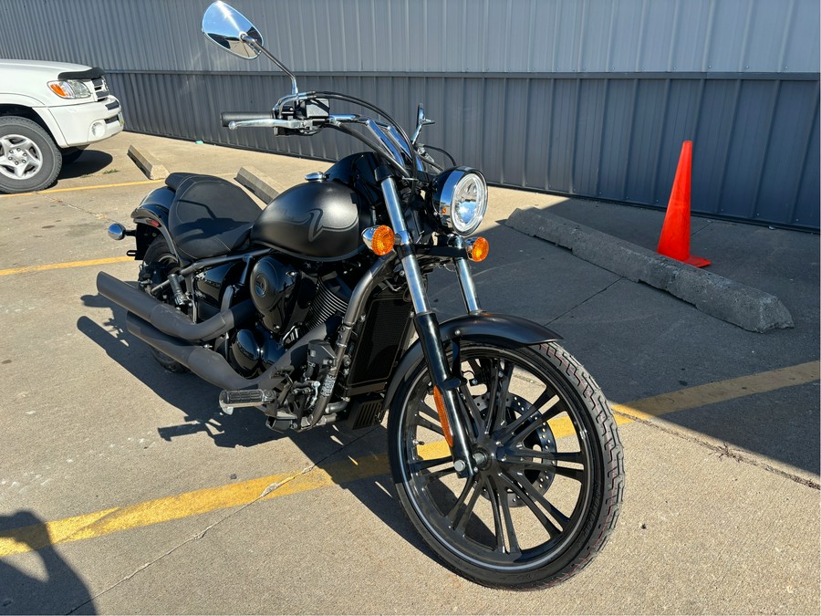2024 Kawasaki Vulcan 900 Custom