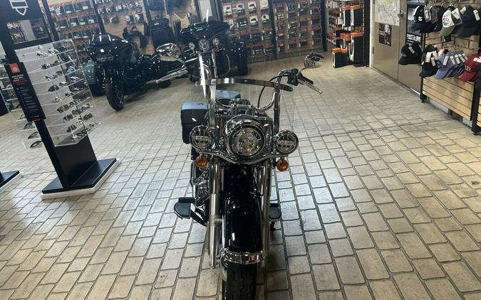 2024 Harley-Davidson Heritage Classic Vivid Black