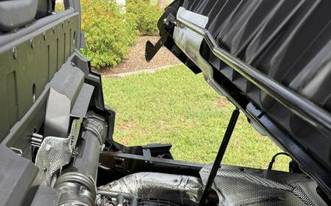 2026 Can-Am® Defender XT HD11