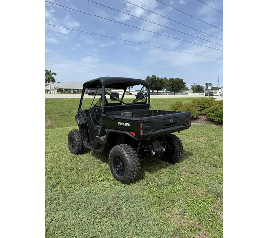 2026 Can-Am® Defender XT HD11