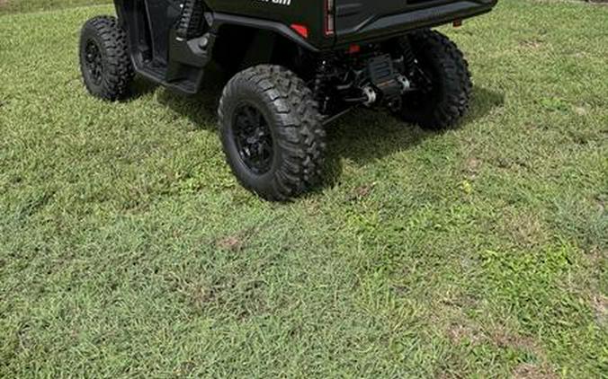 2026 Can-Am® Defender XT HD11