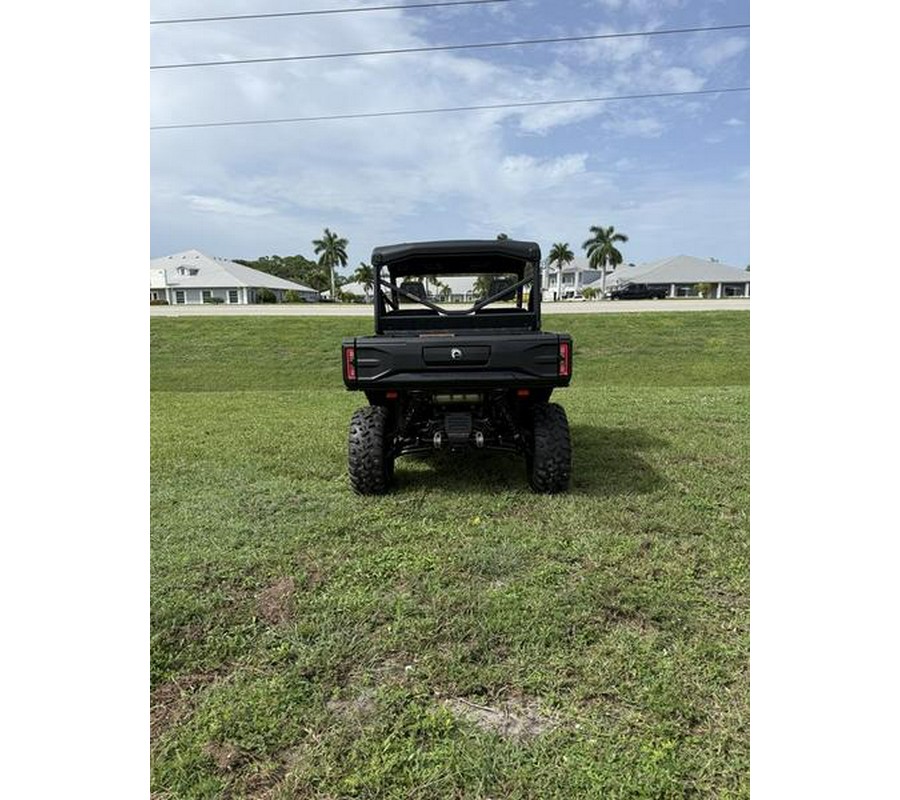 2026 Can-Am® Defender XT HD11