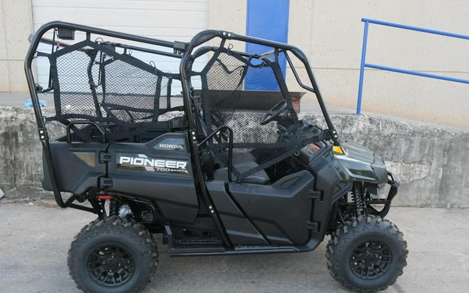 2026 HONDA PIONEER 700-4 DELUXE