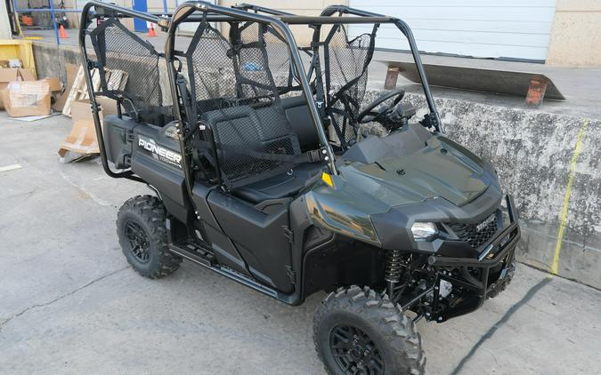 2026 HONDA PIONEER 700-4 DELUXE