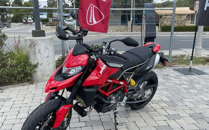 2023 Ducati Hypermotard 950 Ducati Red