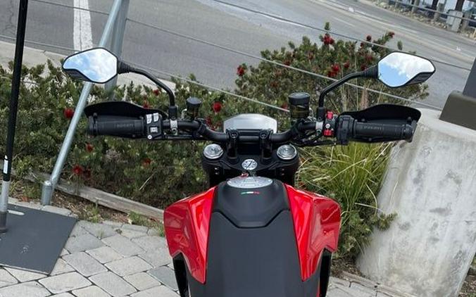 2023 Ducati Hypermotard 950 Ducati Red