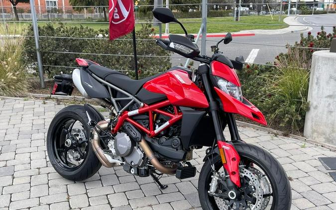 2023 Ducati Hypermotard 950 Ducati Red