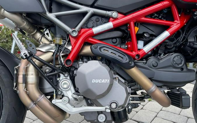 2023 Ducati Hypermotard 950 Ducati Red