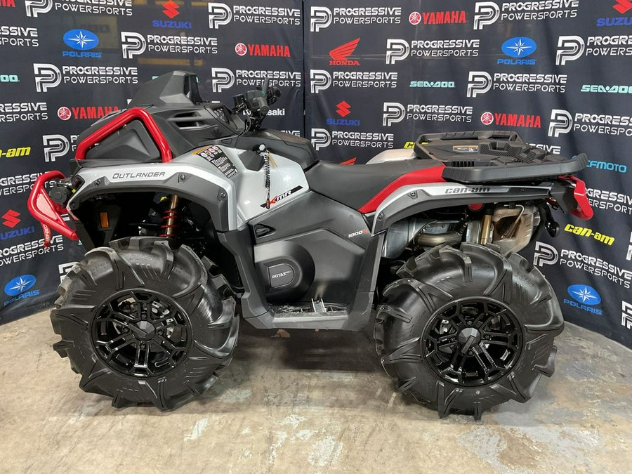 2025 Can-Am® Outlander X mr 1000R Hyper Silver & Legion Red