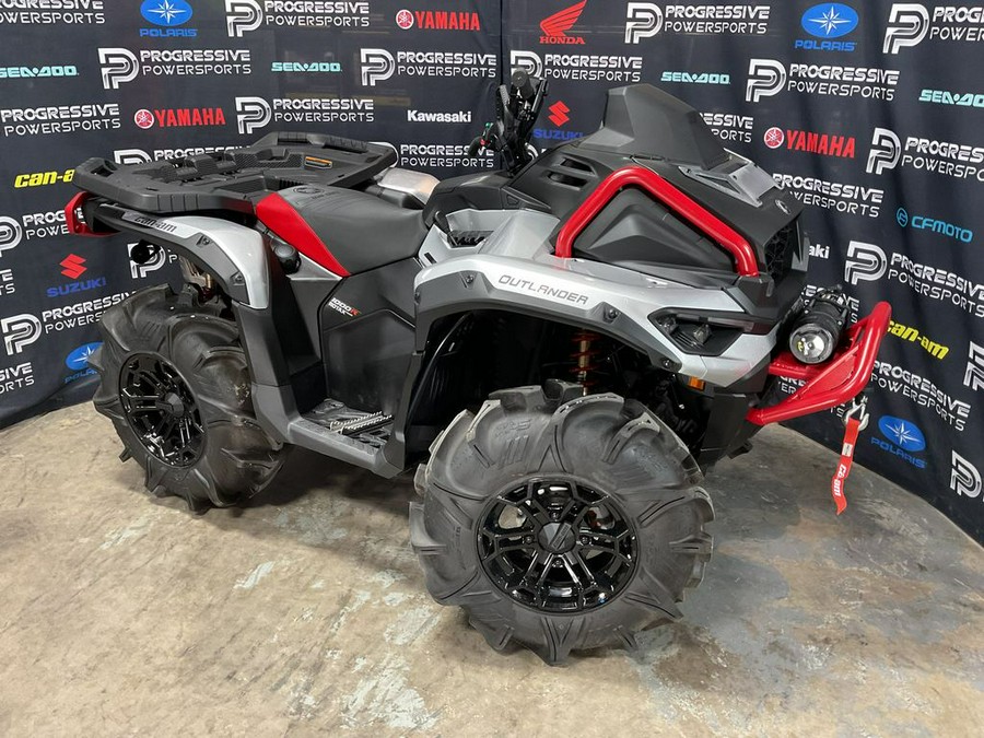 2025 Can-Am® Outlander X mr 1000R Hyper Silver & Legion Red