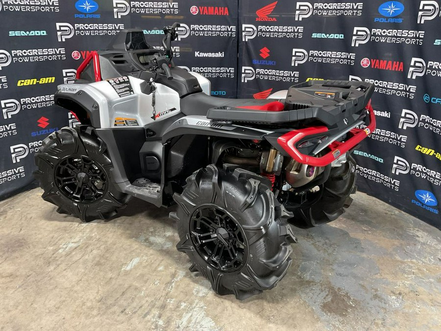 2025 Can-Am® Outlander X mr 1000R Hyper Silver & Legion Red