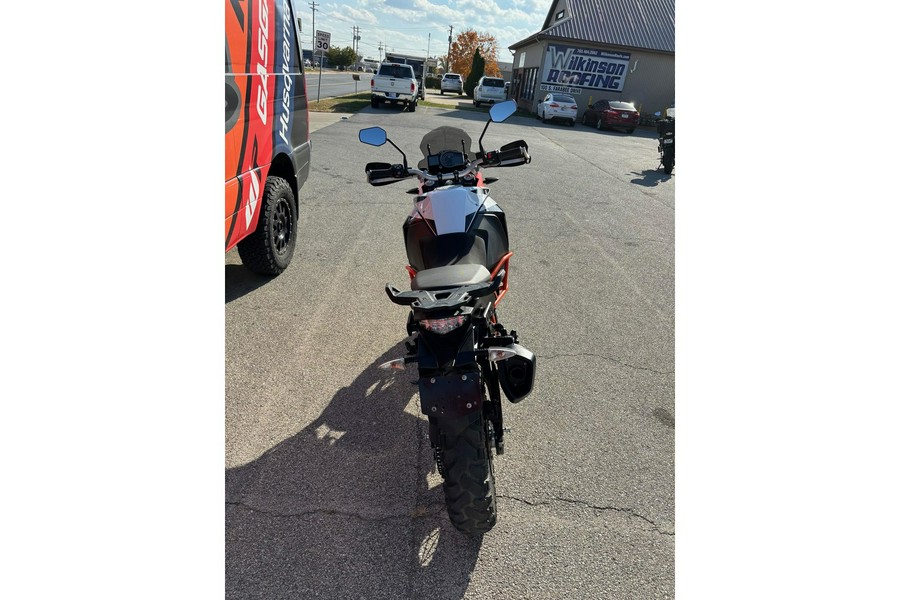 2019 KTM 1090 ADVENTURE R