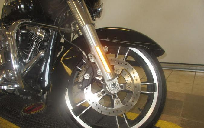 2016 Harley-Davidson® FLHXS - Street Glide® Special