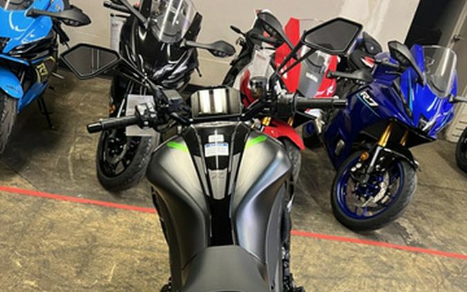 2026 Kawasaki Z1100 SE ABS